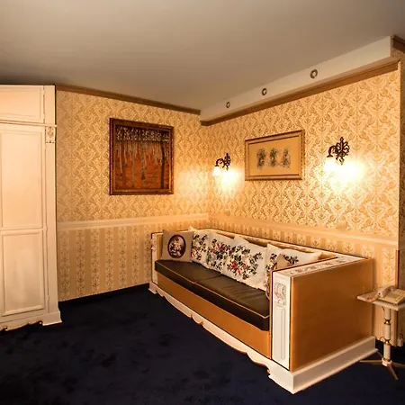 Boutique Saint Nikola Boyana Sofia